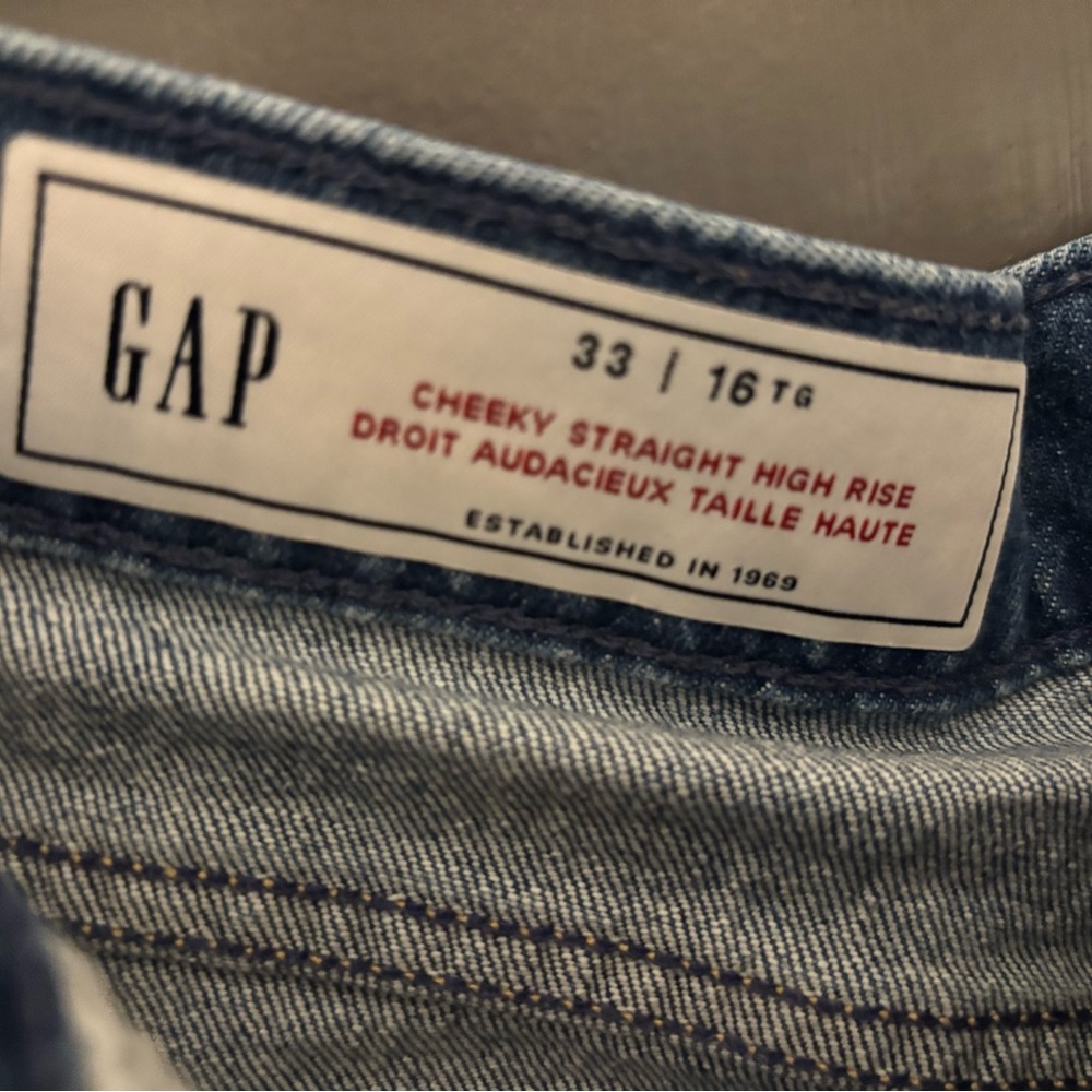 GAP Cheeky Straight High Rise Jeans